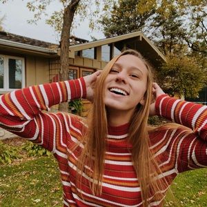 Meet your Posher, Kara